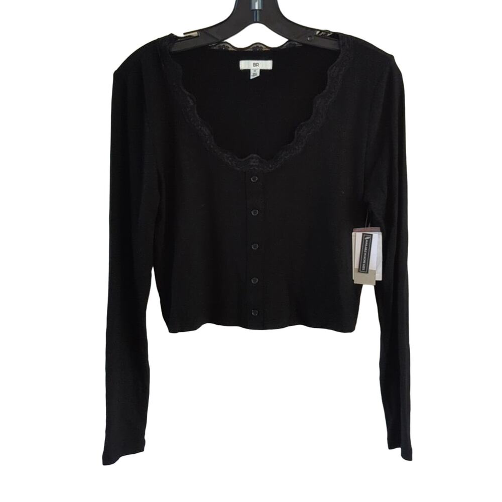 NWT BP Top, Lace Trim, M